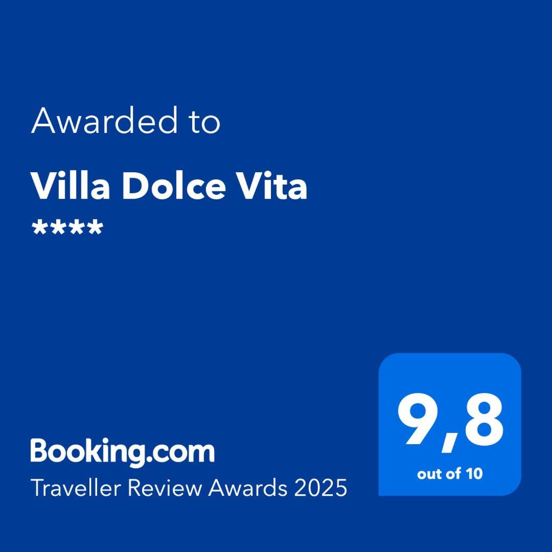 Villa Dolce Vita **** Premantura Exterior foto